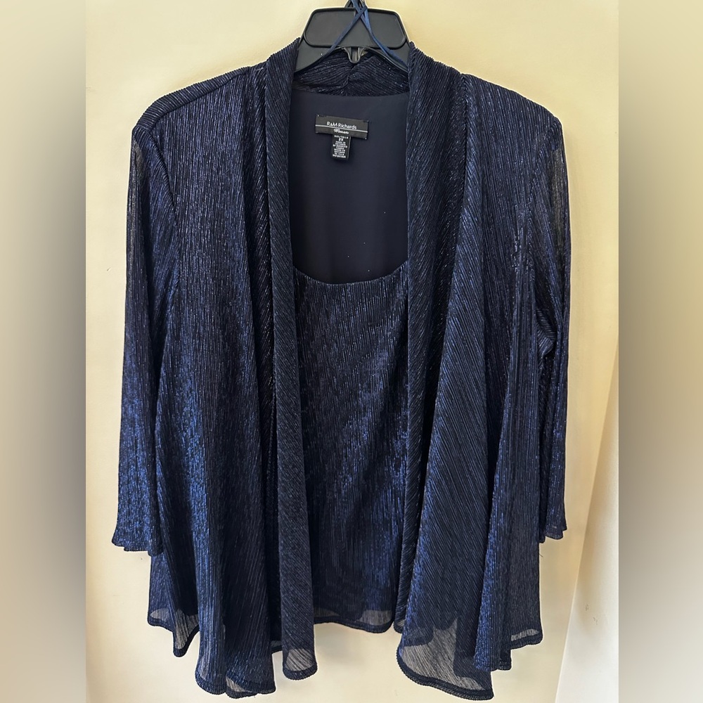 R&M Richard’s Woman, size 2x. Excellent condition/like new. Navy mo